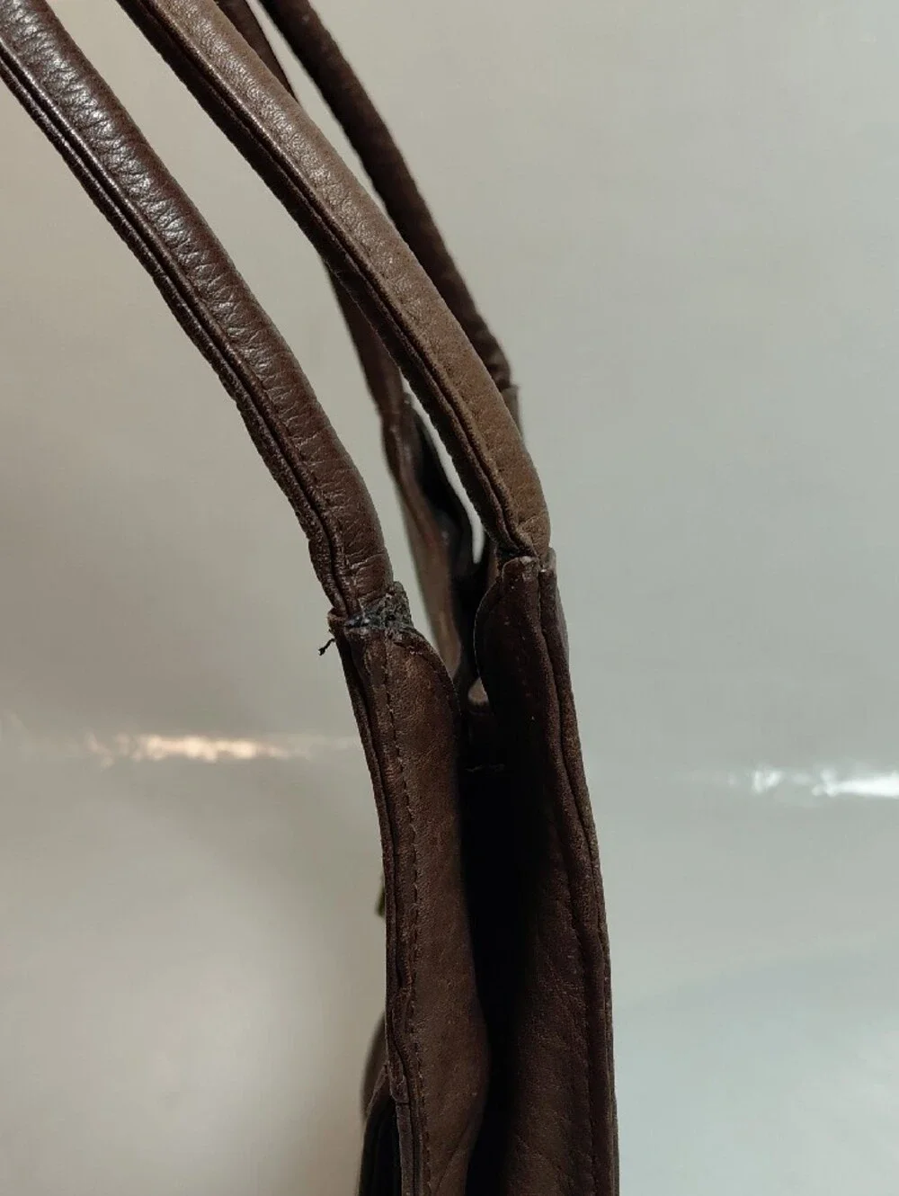 Fossil Chocolate Brown Pebbled Leather Hobo Shoulder Bag. Double Handles W/ Key